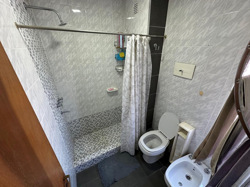 Departamento En Venta 2 Dormitorios Semipisos C/balcón Terraza Montevideo 1900 Piso 8