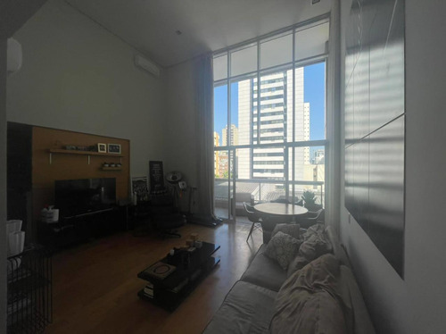 Imagem 3 de 14 de Apartamento Para Locação De 134m² Com 2 Suítes E 2 Vagas.