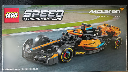 Lego® Coche De Carreras De Fórmula 1 Mclaren 245 Mclaren 2023 (Usado)