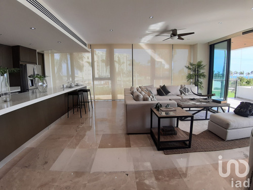 Venta Departamento 3 Ambientes Zona Hotelera