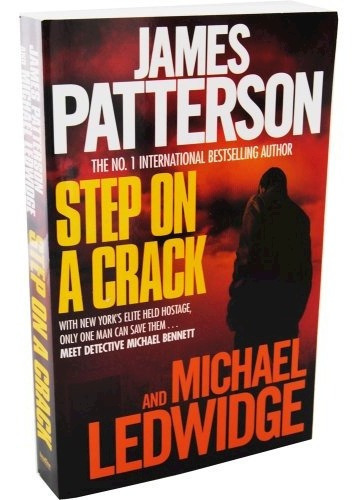 Step On A Crack De James Patterson, De James Patterson. Editorial Onlybook S.l En Inglés