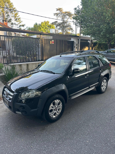 Fiat Palio 1.8 Adventure Locker