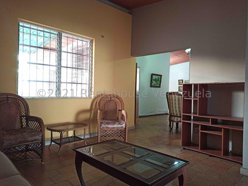 Compra Casa Comercial En Venta En Andrés Bello Maracay Excelente Ubicación Lista Para Remodelar A Su Gusto Nela 25-12421