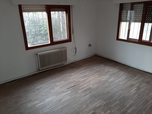 Venta En Atlantida A Pasos Del Mar 303at