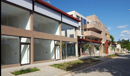 Local En Venta En  Sobre Ricardo Rojas - Santa Maria Iii - 49 M2,  Con Cochera