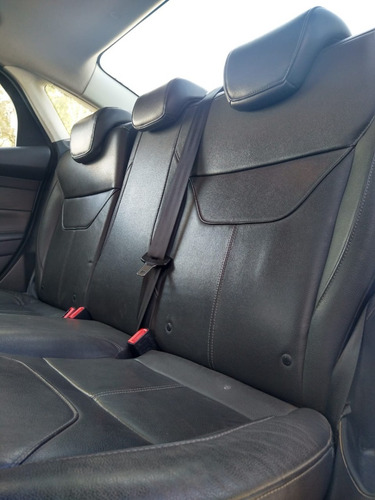 Imagen 10 de 10 de Ford Focus 2.0 Se 2016 (int 8054)