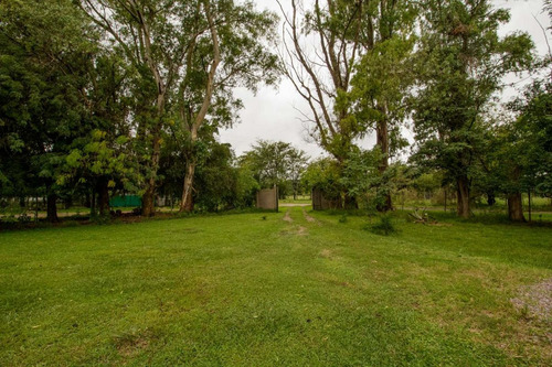 Venta Chacra Casa 4 Amb En Pilar