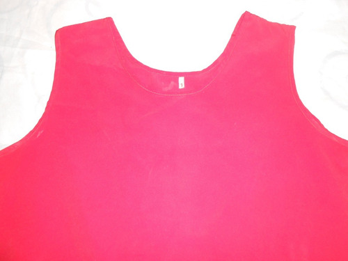 Musculosa Roja Clasica Delicada Muy Bonita!!