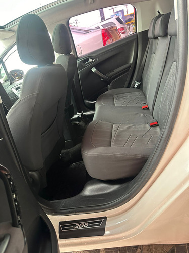 Peugeot 208 1.6 16v Griffe Flex Aut. 5p
