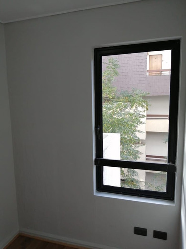 Depto. En Arriendo En Suecia*con Estacionamiento Y Bodega*