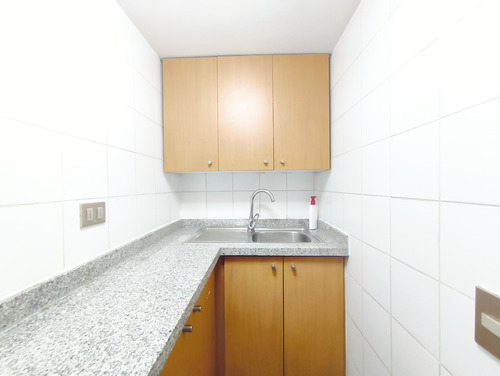 Edificio Los Aliaga (1 Est. 1 Bod.) Vista Sur Piso 16
