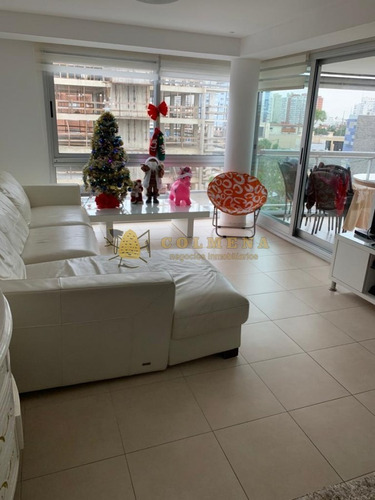 Apartamento En Punta Del Este, Aidy Grill- Ref: 2457