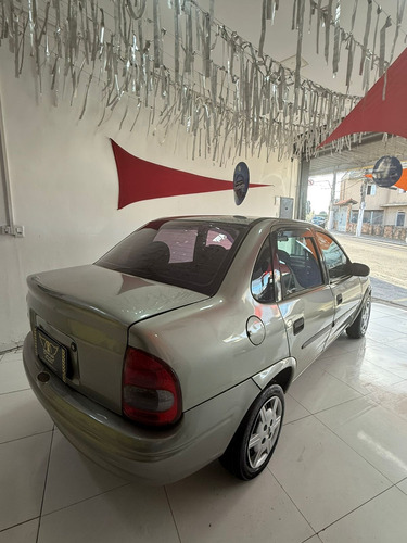 Chevrolet Corsa Classic 1.0 Spirit Flex Power 4p