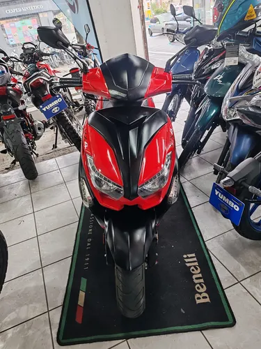 Yumbo Vx4 125