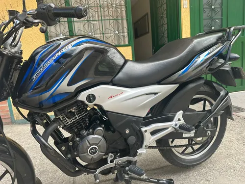 Vendo Excelente Moto Bajaj Discover 125. St+ Modelo 2014,día