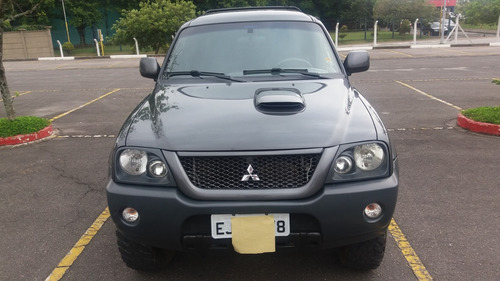 Mitsubishi L200 2.5 Hpe Outdoor Cd 4x4