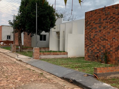 Imagen 3 de 9 de Barrio Cerrado Entre Luque Y Limpio Desde G.320.000.000