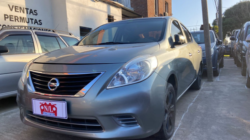 Nissan Versa 1.6 Advance 5vel Mt