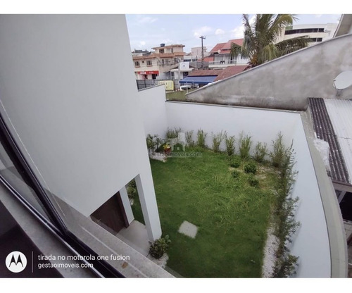 Imagem 11 de 20 de Sobrado Para Venda No Bairro Centro Em Balneário Camboriú, 3 Quartos Sendo 1 Suíte, 1 Vaga, - Ml_394