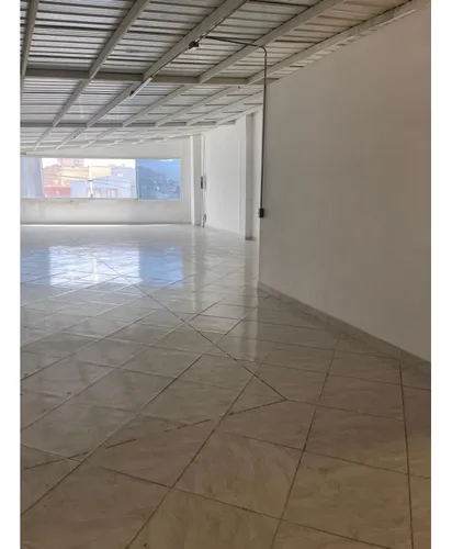 Arriendo Local Comercial, San Juan, Medellín Antioquia