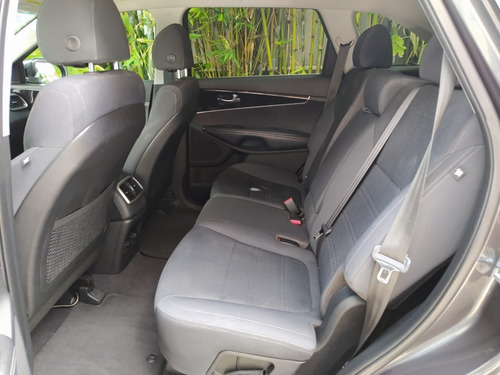 Imagen 8 de 9 de Kia Sorento Lx 2.4l Ta 7 Pas 2018
