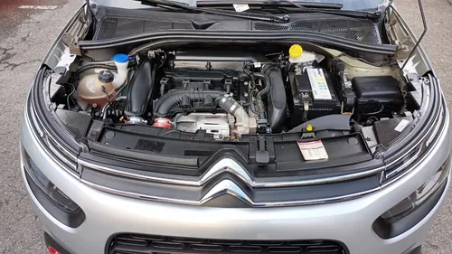 Citroën C4 Cactus 1.6 Shine Turbo Aut