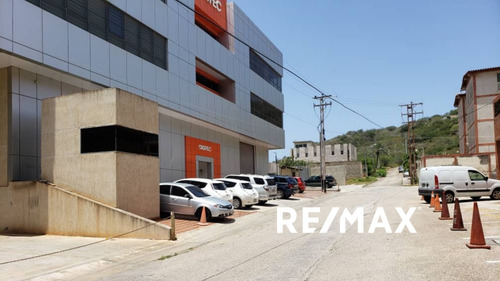 Re/max 2mil Vende Oficina En Centro Empresarial Esparta, Av. Jóvito Villalba, Mun Maneiro, Isla De Margarita, Edo. Nueva Esparta
