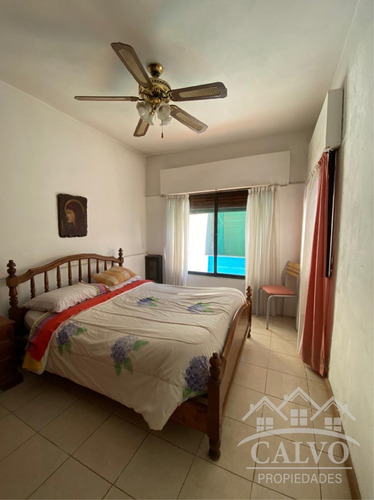 Imagen 9 de 14 de Casa. Buena Ubicacion. Lista Para Habitar