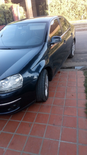 Volkswagen Vento 1.9 I Luxury Dsg 2010