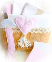 Comprar Box Bienvenid@ Set De Artículos Textiles Varios  Para Bebes