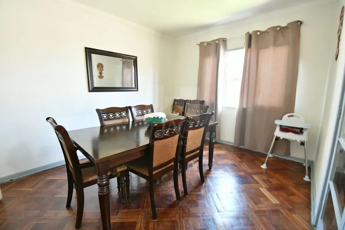 Imagen 3 de 15 de Venta Casa 4d 3b Terreno Quilpue Centro Impecable