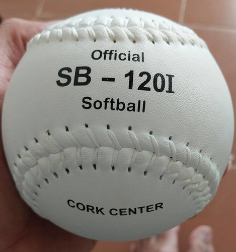 Pelotas De Softbol Tamanaco 120i De Cuero Importadas