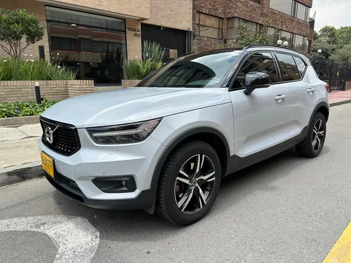 Volvo XC40 2.0 T5 Awd R-design