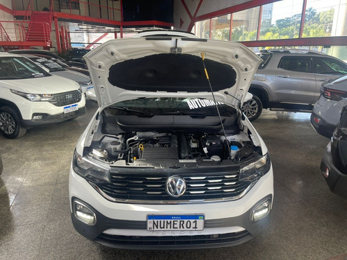 Imagem 21 de 25 de Volkswagem T Cross Tsi