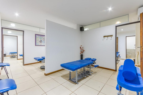 Imagen 2 de 25 de Venta/permuta - Local 291 M2 Totales, Edificado En Dos Plantas - Luis Agote, Rosario.