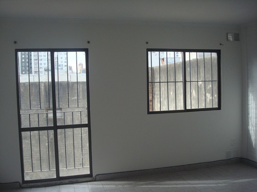 Imagen 2 de 4 de Departamento Centrico Rebajado!!!!