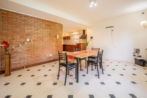 Casa En Monte Grande - 3 Dormitorios Y Escritorio - Apto Credito