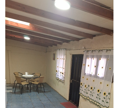 Vendo Casa Sólida A 4 Cuadras Del Centro De Melipilla