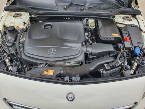 Imagen 12 de 15 de Mercedes-benz Clase A 1.6 A 200 Urban B.efficiency 156cv