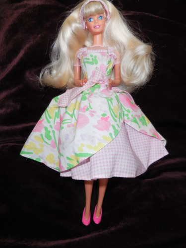 Muñeca Barbie Avon Spring Petals Barbie 1996 (preg Precio)