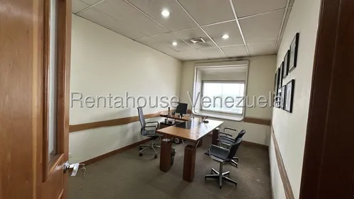 Oficina En Venta El Recreo