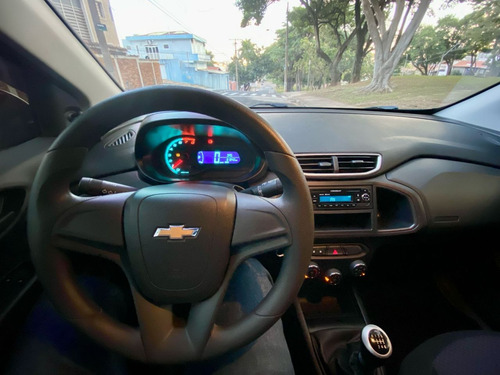 Chevrolet Onix ONIX HATCH LT 1.0 8V FlexPower 5p Mec.