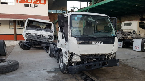 Imagen 1 de 12 de Isuzu 100 2016 Por Partes