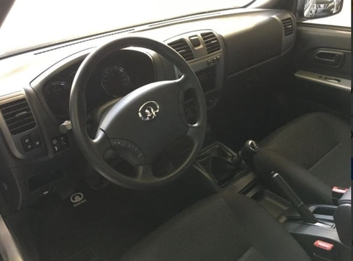Imagen 12 de 23 de Great Wall Wingle 5 Great Wall Wingle 5 2.0 Tdi Dc 4wd Std