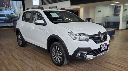 Renault Stepway 1.6 Intense At