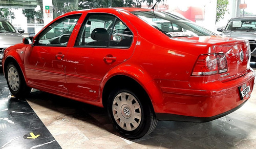 Imagen 4 de 15 de Volkswagen Jetta 2013 Clasico