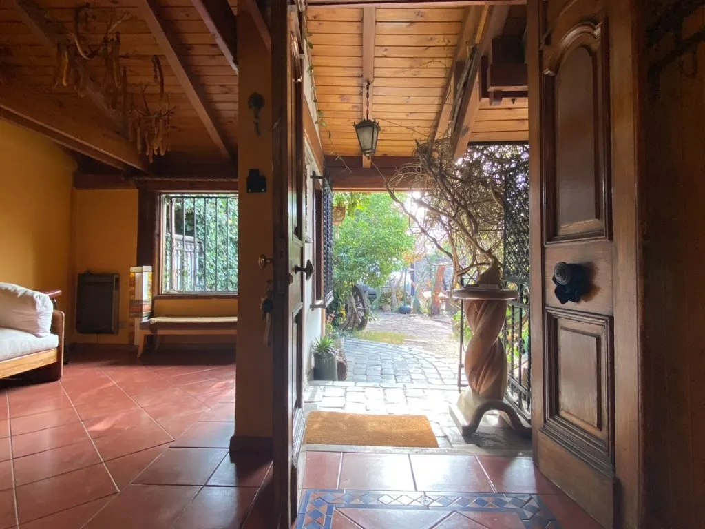 Imagen 5 de 19 de Arriendo Estupenda Casa Colonial Metro Ñuñoa