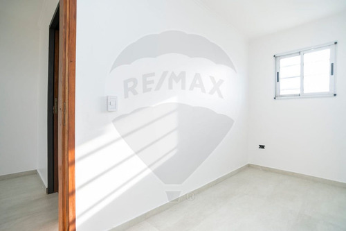 Casa En Venta En Arana