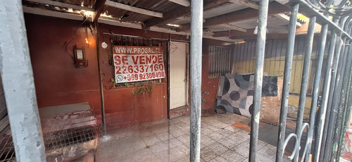 Casa En Venta De 2 Dorm. En Ñuñoa