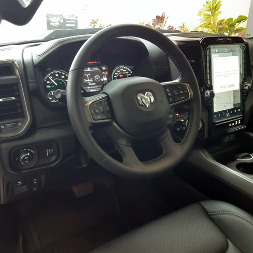 Imagem 20 de 23 de Ram 1500 Rebel Night Edition 5.7 V8 Cd